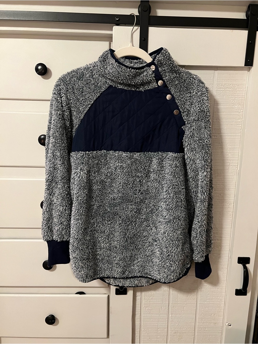 Cozy Heather Gray and Navy Snap-Shoulder Sherpa Pullover